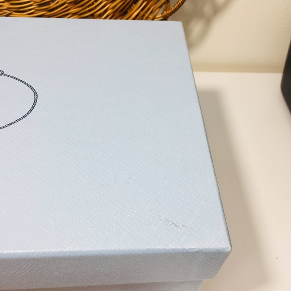 ❌ SOLD ❌Box, PRADA. Empty shoe box - Picture 9 of 16